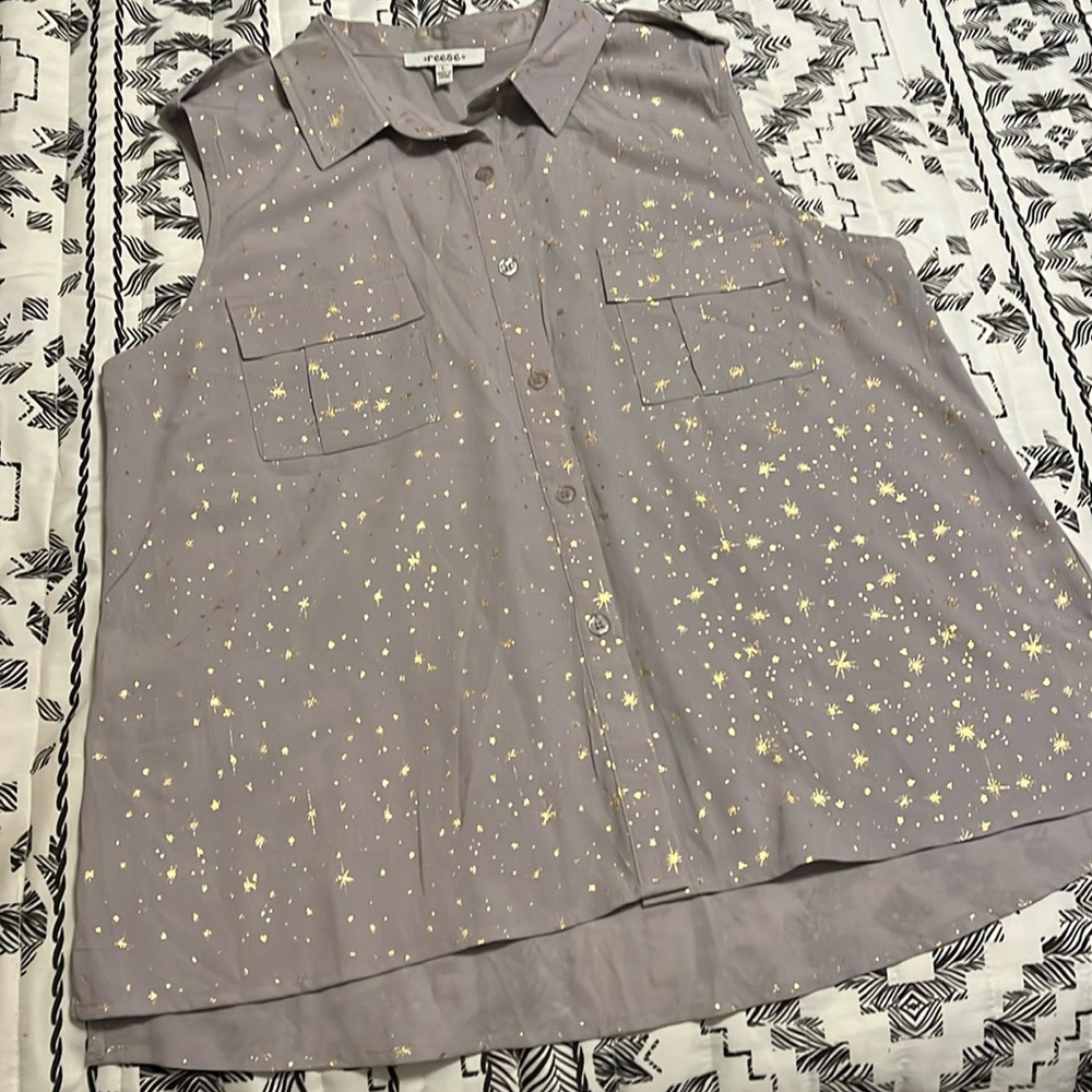 Reese Lavender Purple colored Stars blouse Size L
